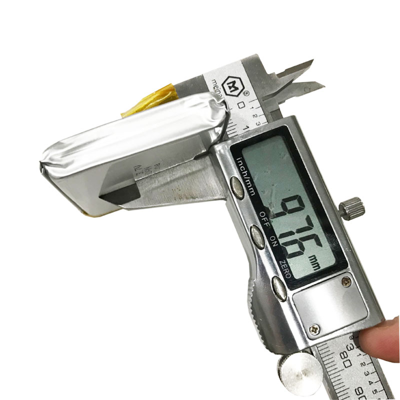 Custom 3.7 Volt 3500mAh Rechargeable Lipo Pouch Battery Lithium Ion Polymer Battery Manufacturers